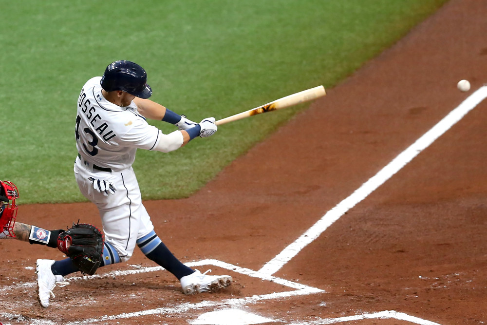 Dodgers acquire IF/DH Yoshi Tsutsugo from Rays in another weird trade