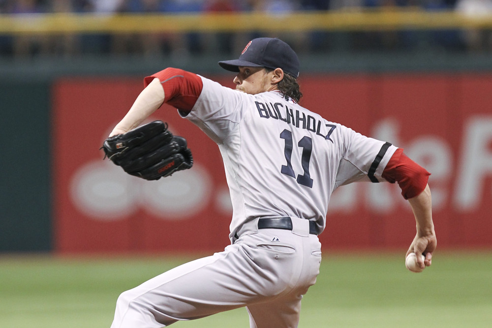 Buchholz pitches Sox past Rays